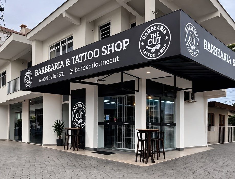 Fachada da Barbearia The Cut em Palhoça